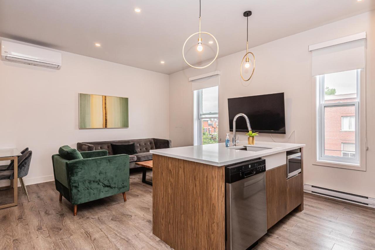 2 Bedroom Luxury In The Mile End By Den Stays Montréal Exterior foto