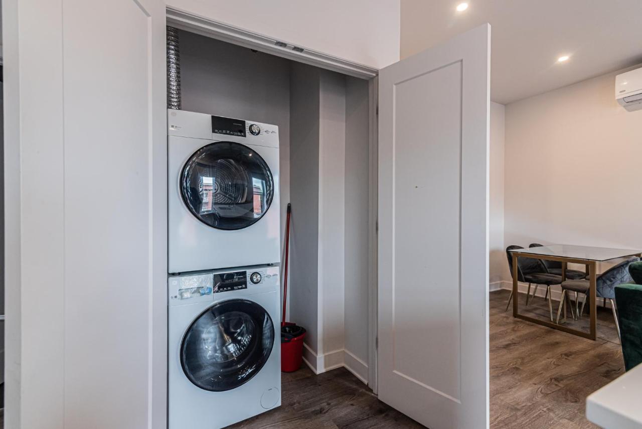 2 Bedroom Luxury In The Mile End By Den Stays Montréal Exterior foto